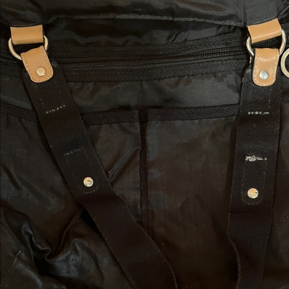 Nylon shoulder bag - Picture 7 of 8